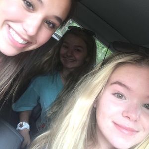 Meet your Posher, Annakate